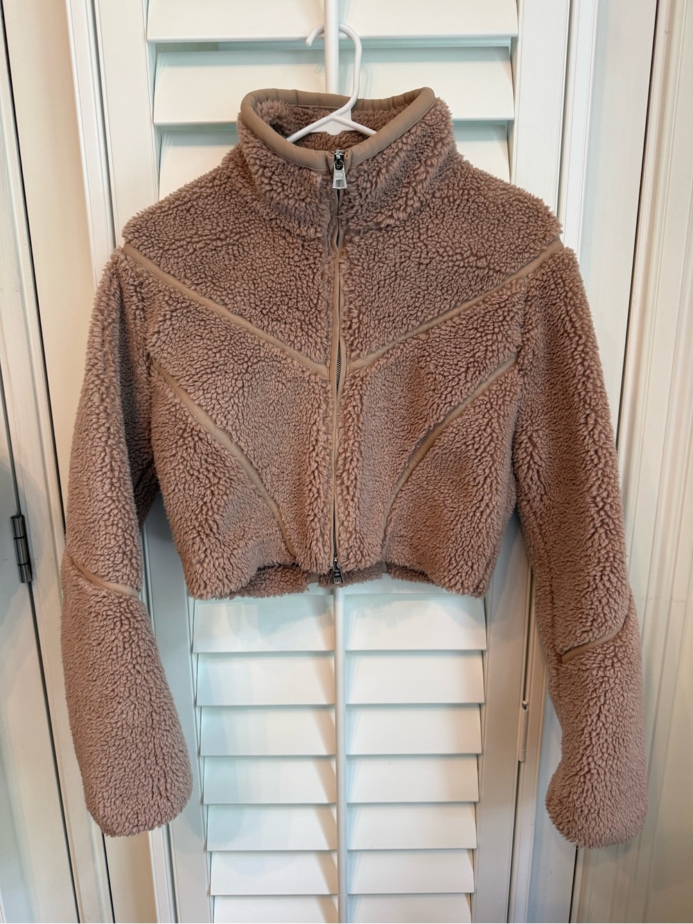 Sherpa Cropped Slope Side Jacket - Taupe Size Small